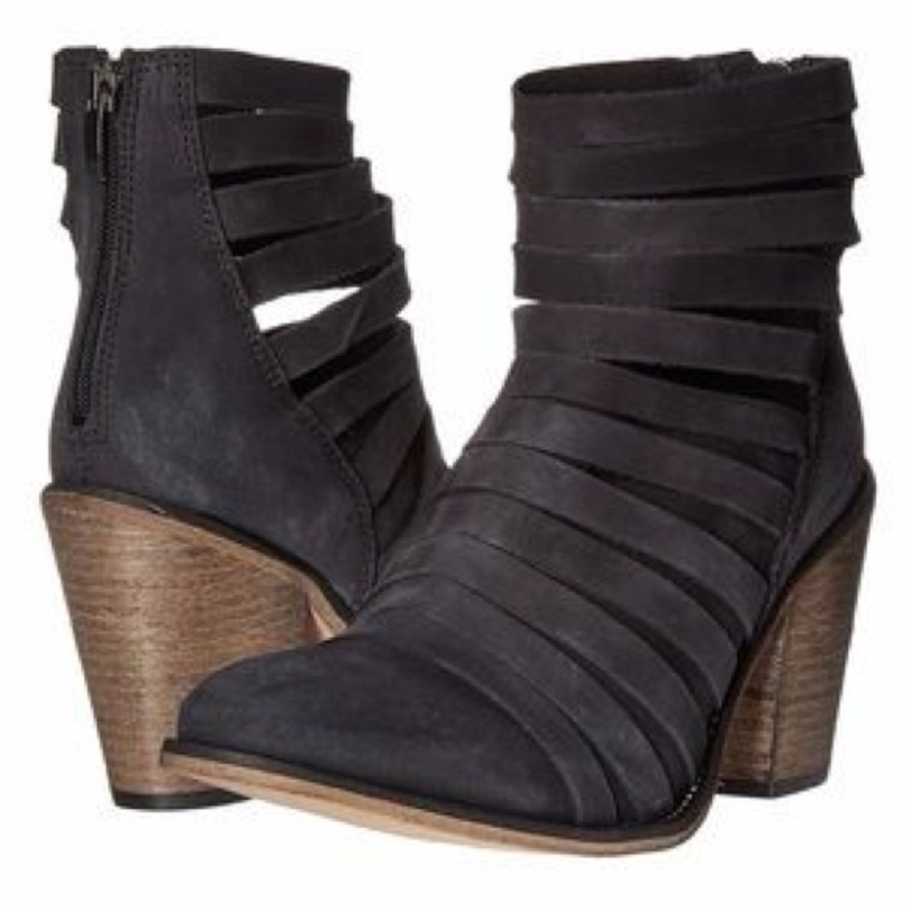 Free People Hybrid Strappy Ankle Boot, Black| size 6